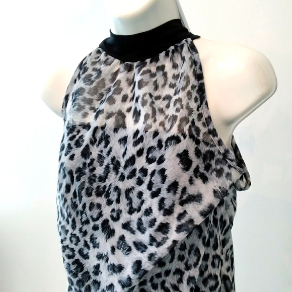 NWT Halter Top - Picture 3 of 3